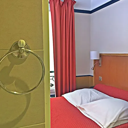 Marignan Hotel Parigi