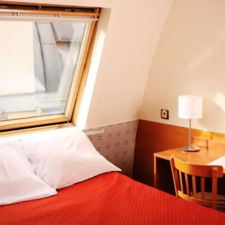 Marignan Hotel Parigi
